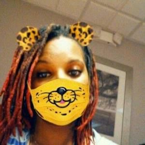 Meet your Posher, Andrea